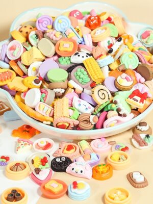 🍩 Mini Food Charms