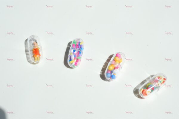 💊Mini Capsule Charms