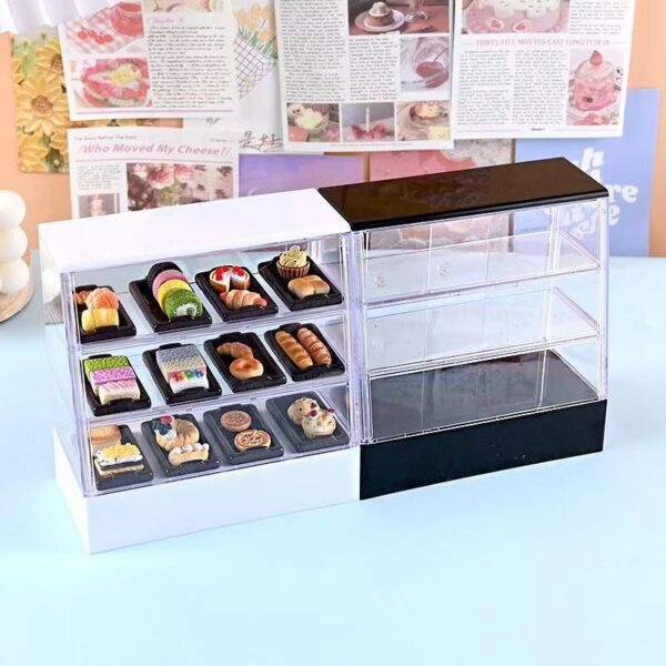 🍞Mini Wooden Bread Tray – 1:12 Scale Dollhouse Serving Board for Bakery & Food Scenes