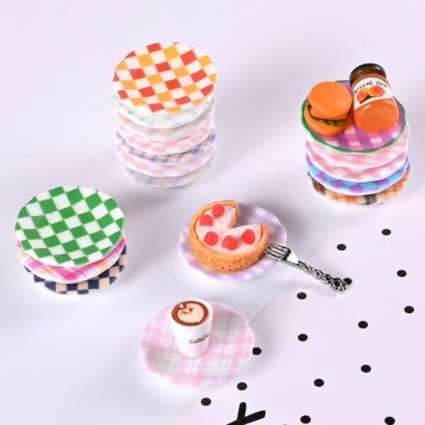 🍽️Mini Plaid Plates