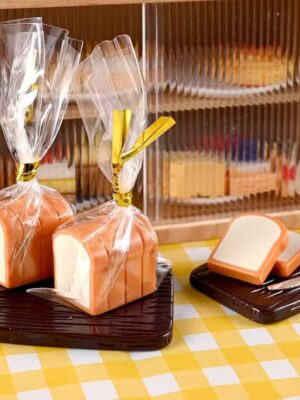 🍞Mini Toast Bread Set – 1:12 Scale Dollhouse Accessory