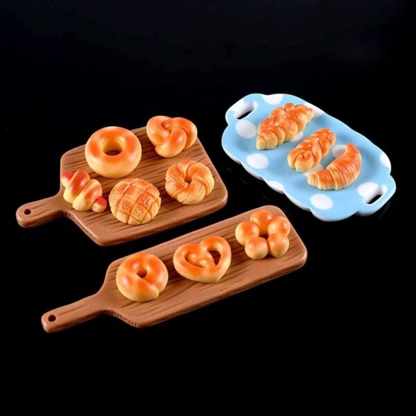🥨Mini Pretzel Bread Charm